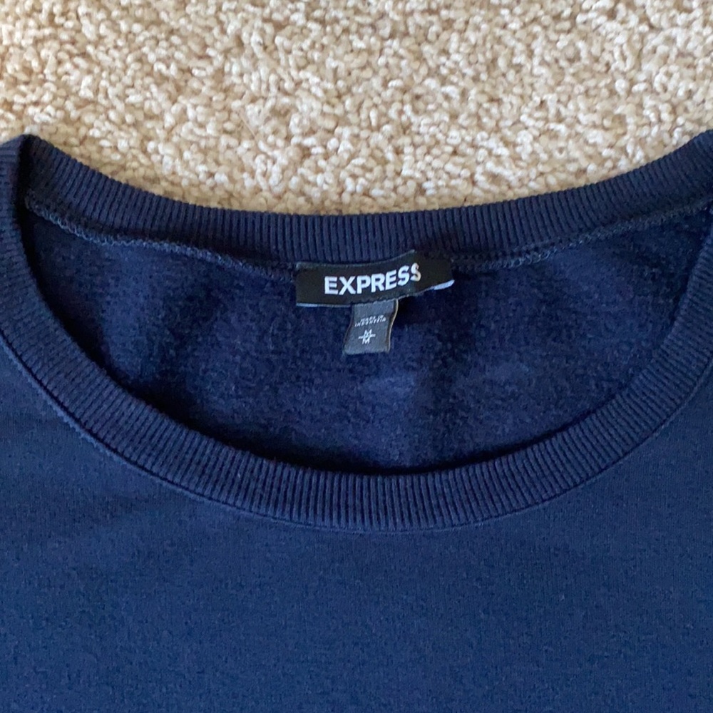 Never worn Express Top - Picture 5 of 6